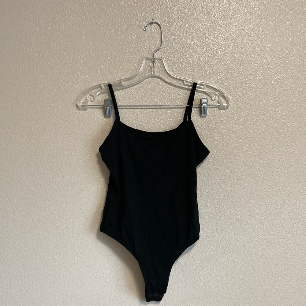Madewell Tank Thong Bodysuit in True Black (Multiple Sizes) - Picture 3 of 15